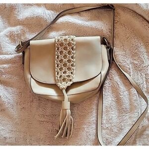 T-Shirt & Jeans Crossbody Cream Crochet Leather Bag